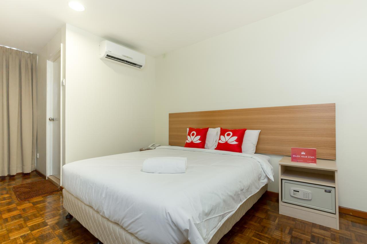 Zen Rooms Basic Sentul Куала-Лумпур Номер фото