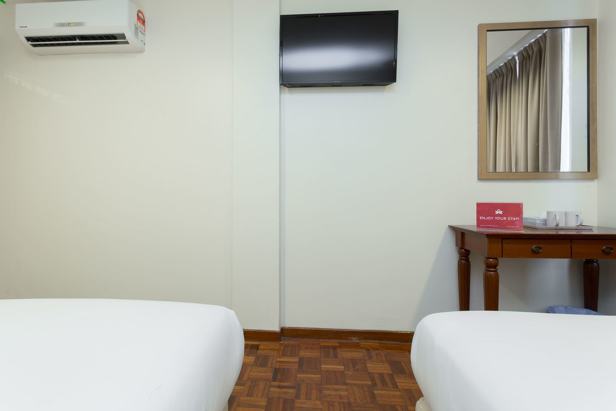Zen Rooms Basic Sentul Куала-Лумпур Экстерьер фото